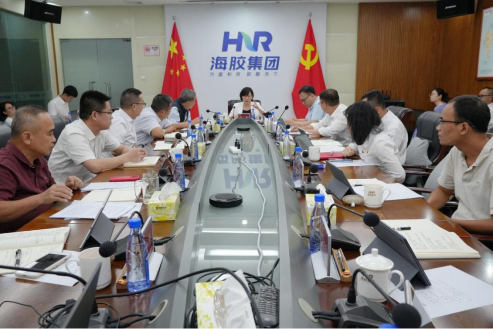 f2e6bb05ac5b4cc2ba6e493aa88d65d1